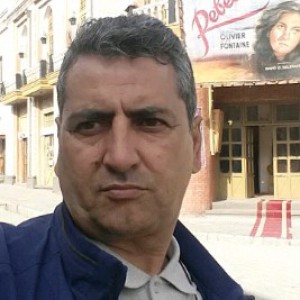 علی