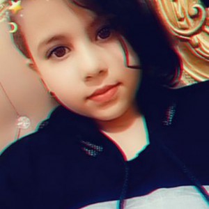 تبسـم