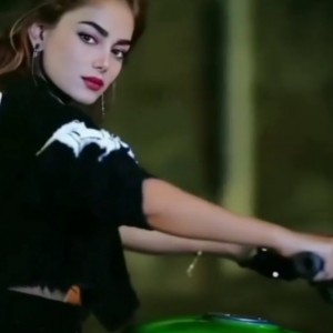 yas