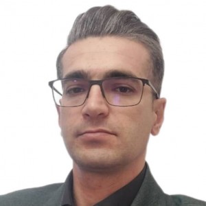 پویا