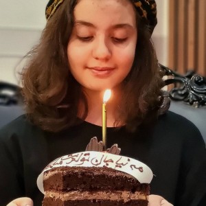 مه نیا